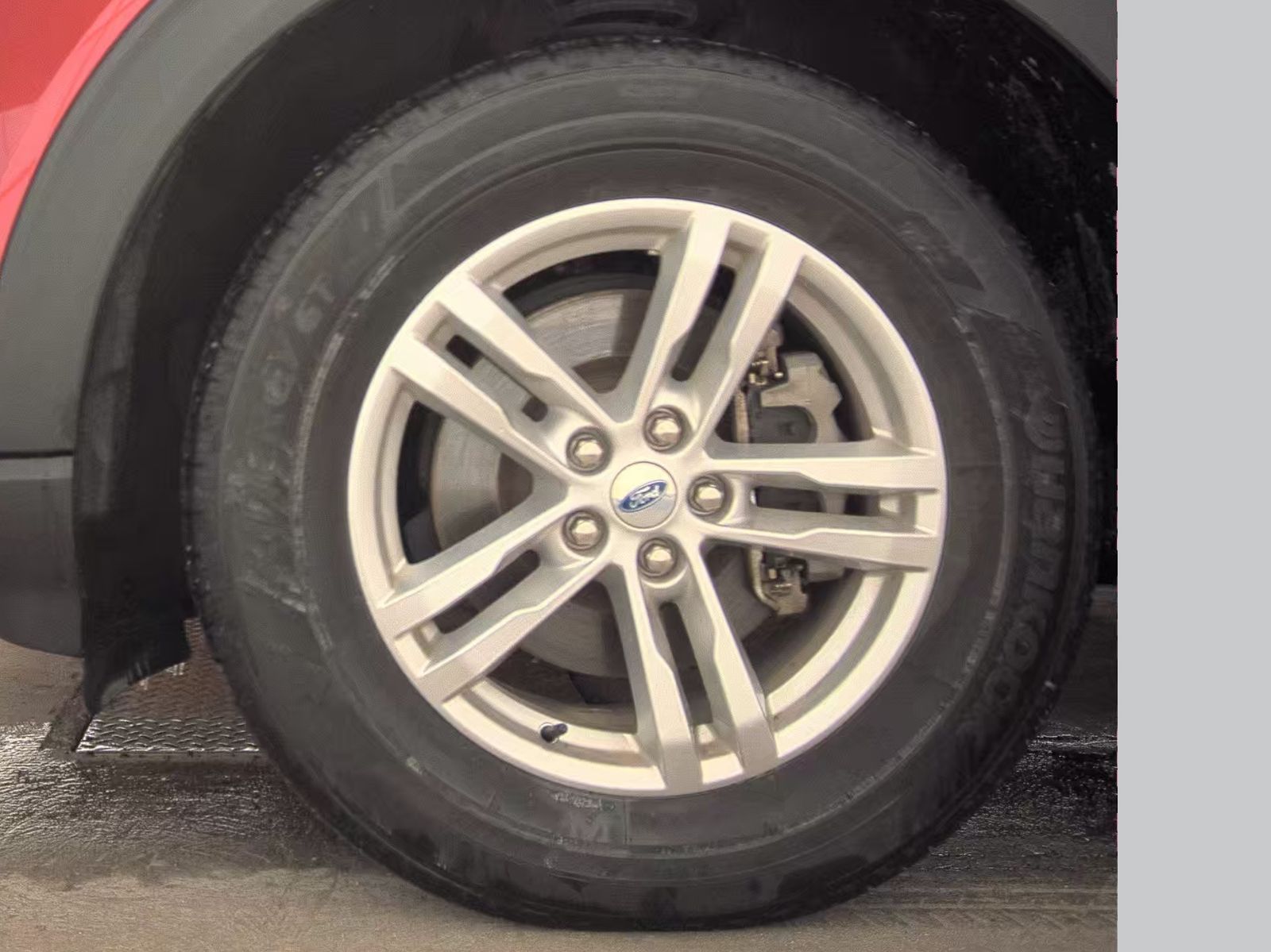 2022 Ford Explorer XLT AWD