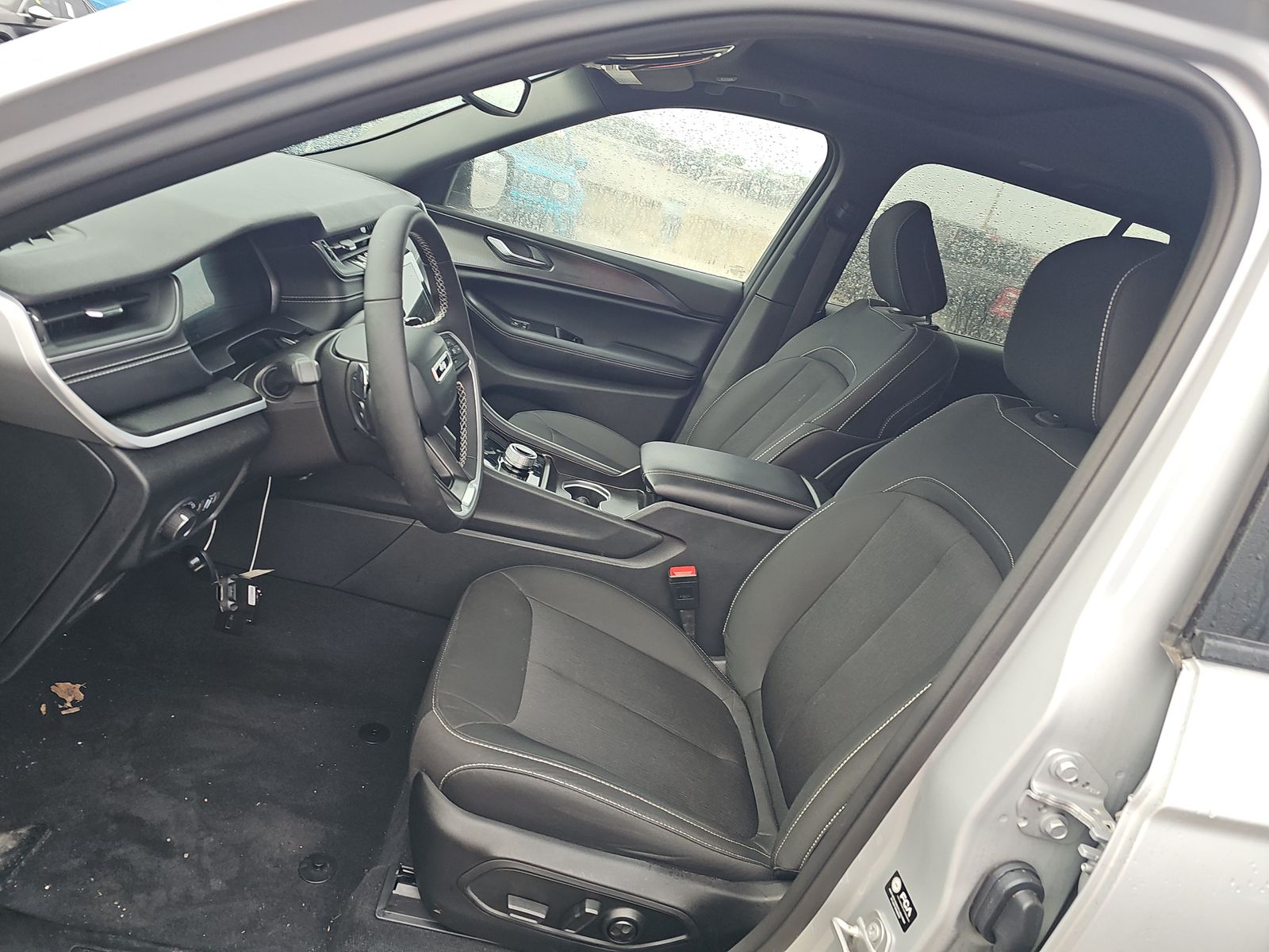 2024 Jeep Grand Cherokee Laredo X RWD