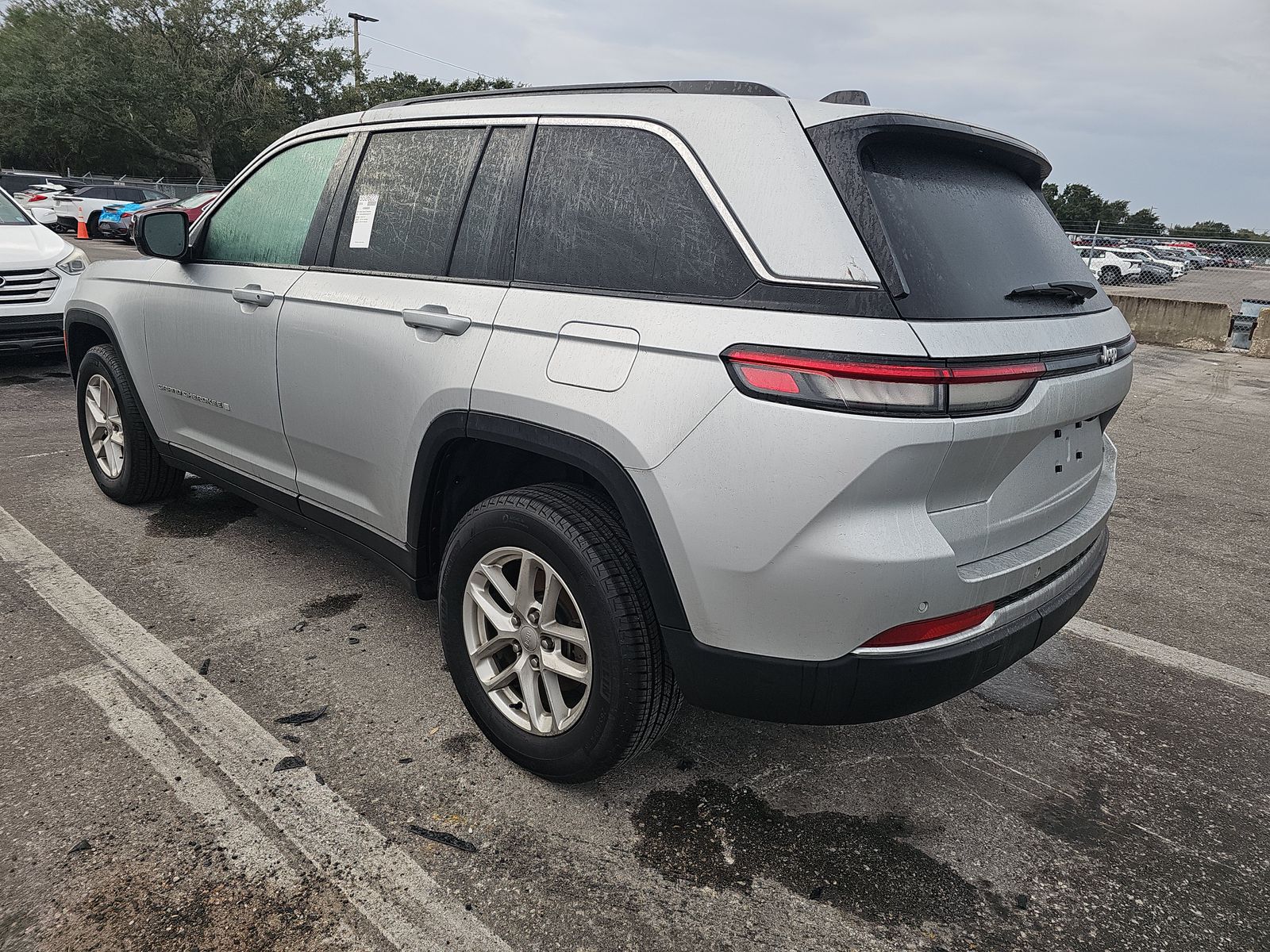 2024 Jeep Grand Cherokee Laredo X RWD