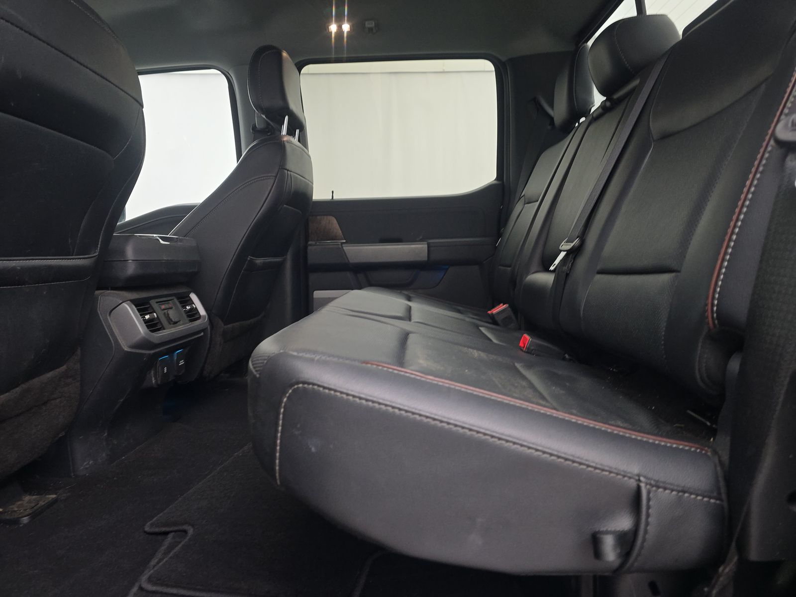 2023 Ford F-150 Lariat AWD