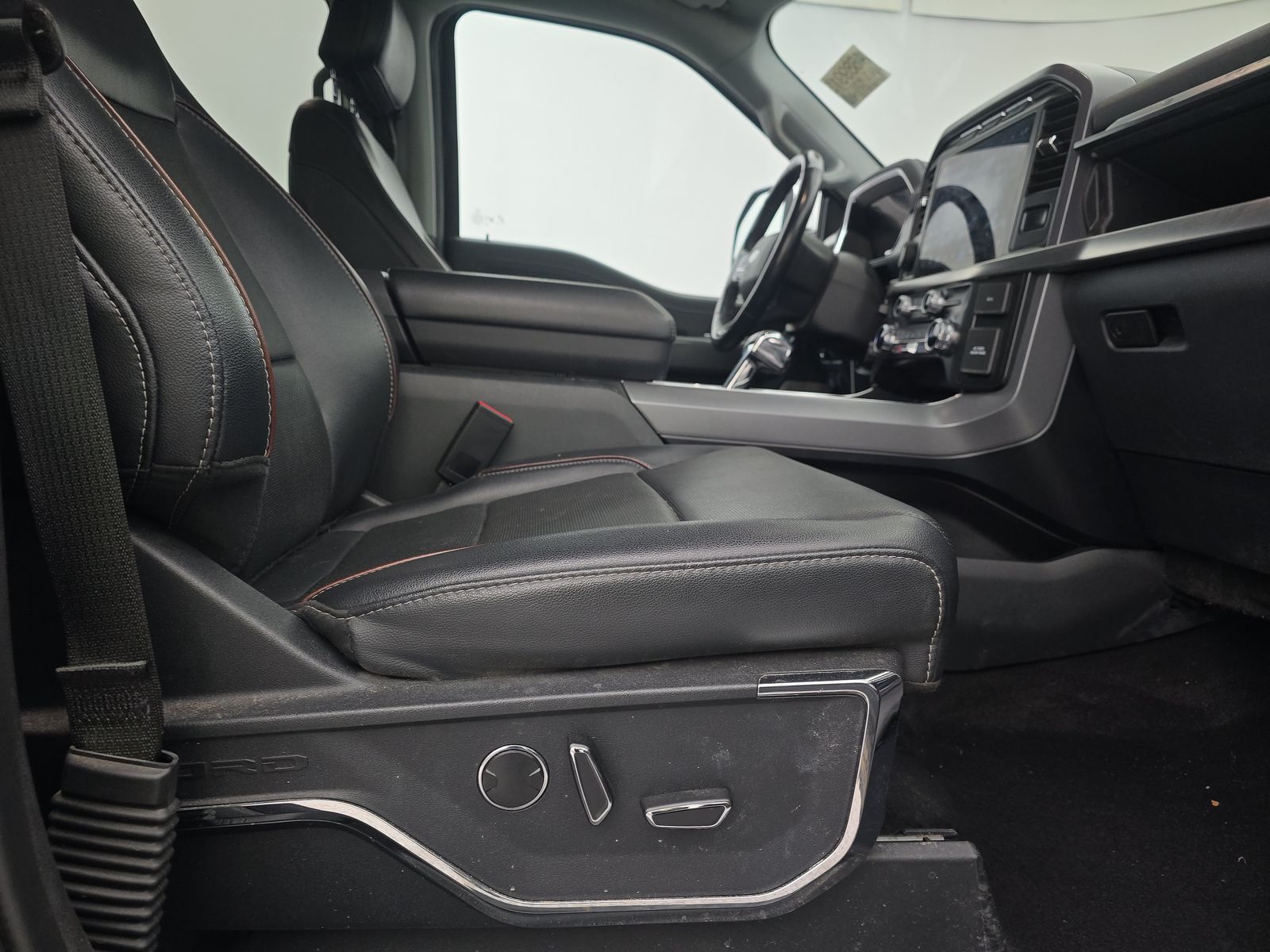 2023 Ford F-150 Lariat AWD