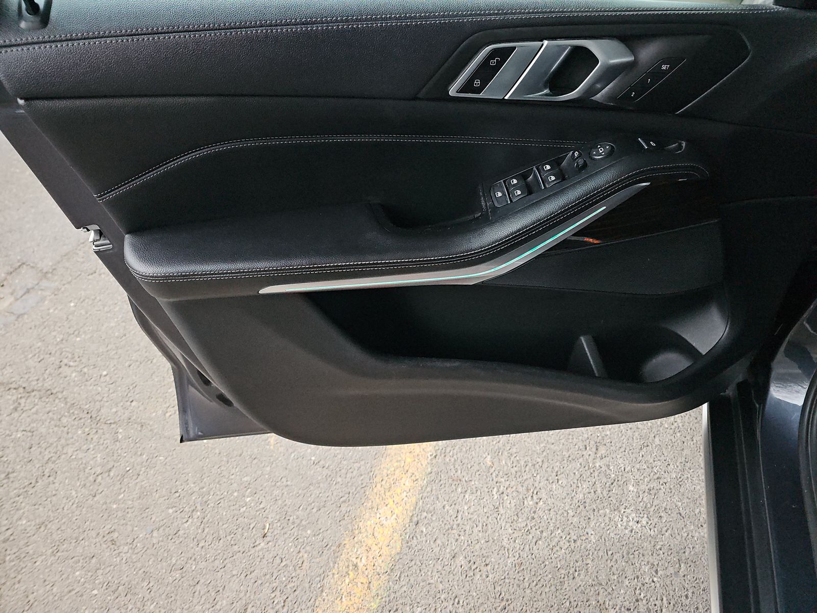 2020 BMW X5 xDrive40i AWD