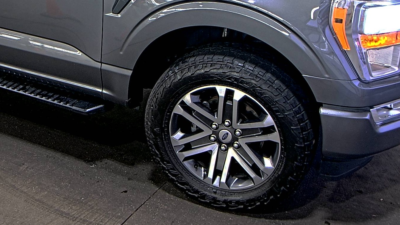 2022 Ford F-150 XL AWD