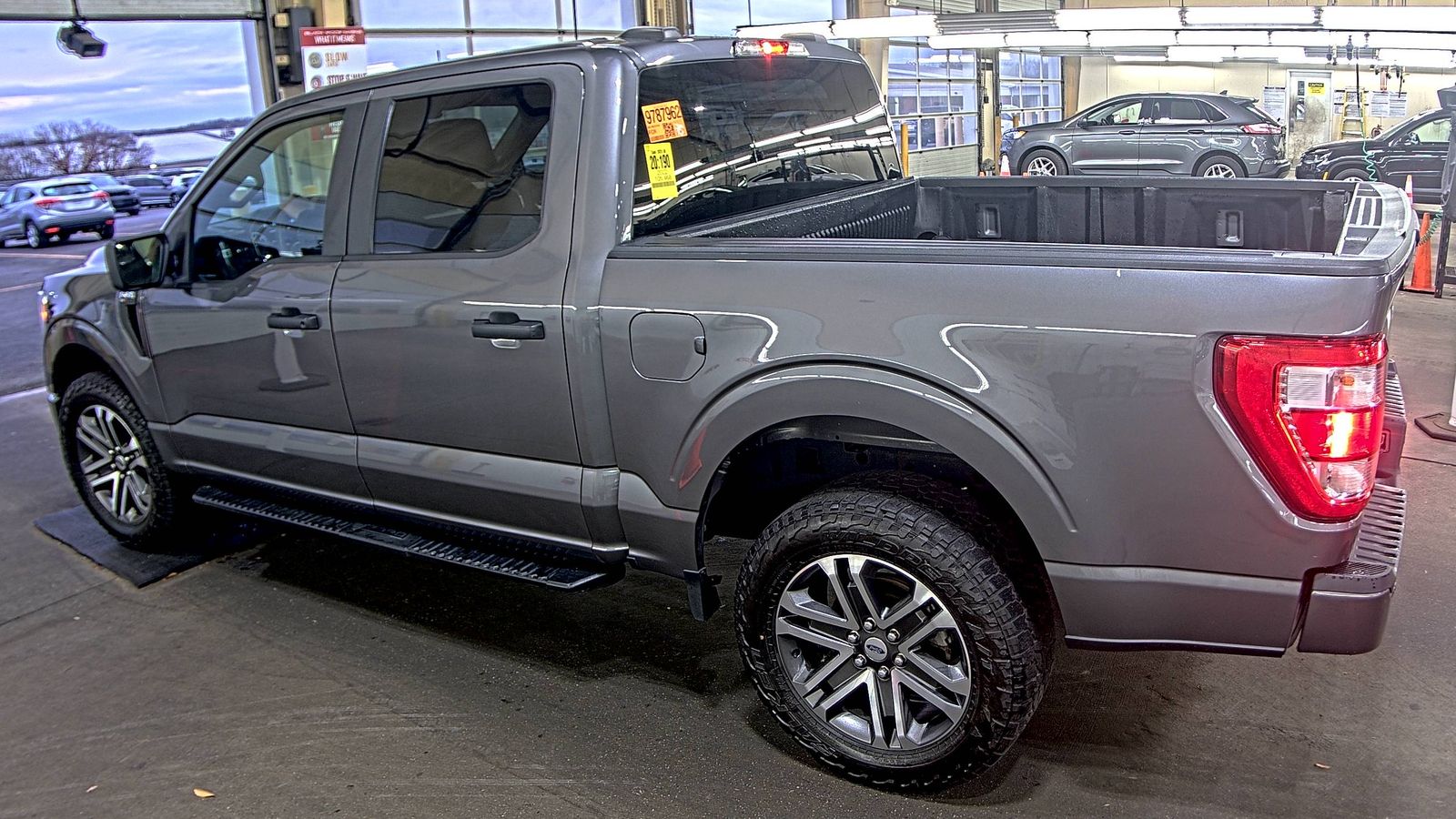 2022 Ford F-150 XL AWD