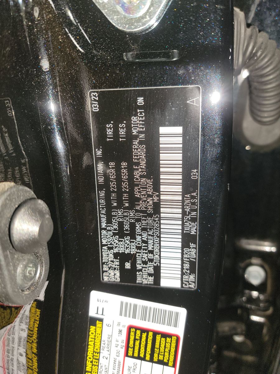 2023 Toyota Highlander LE AWD