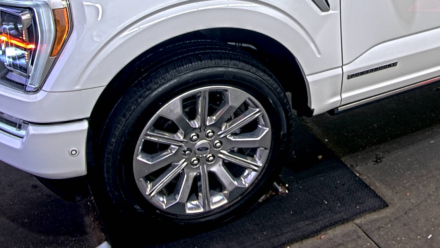 2022 Ford F-150 Hybrid Limited AWD