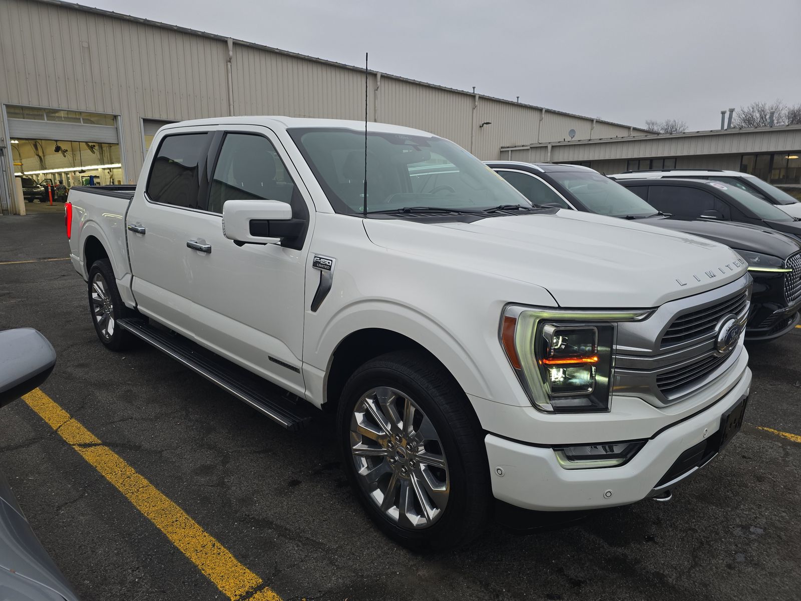 2022 Ford F-150 Hybrid Limited AWD