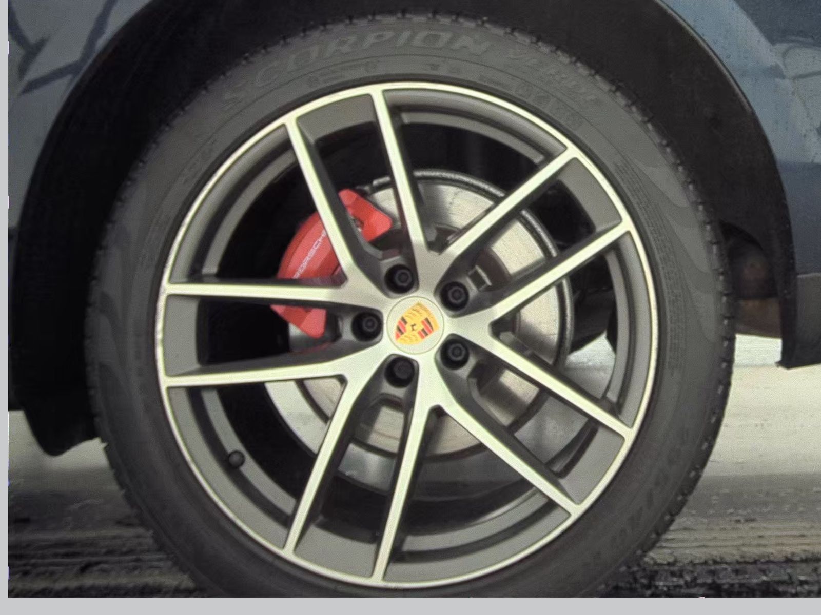 2022 Porsche Macan S AWD