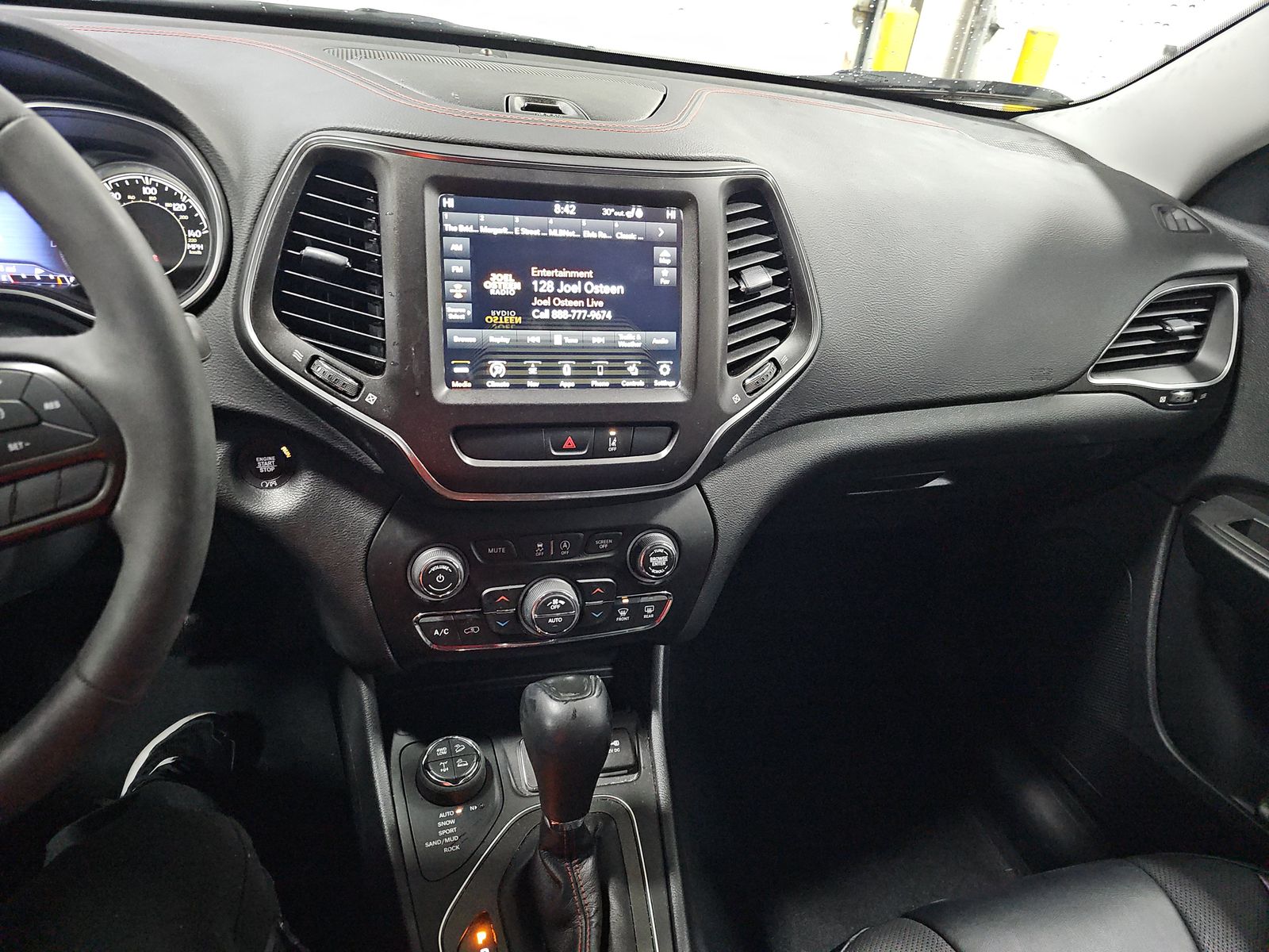 2022 Jeep Cherokee Trailhawk AWD