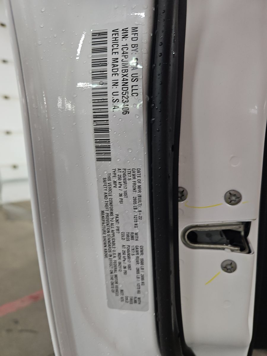 2022 Jeep Cherokee Trailhawk AWD