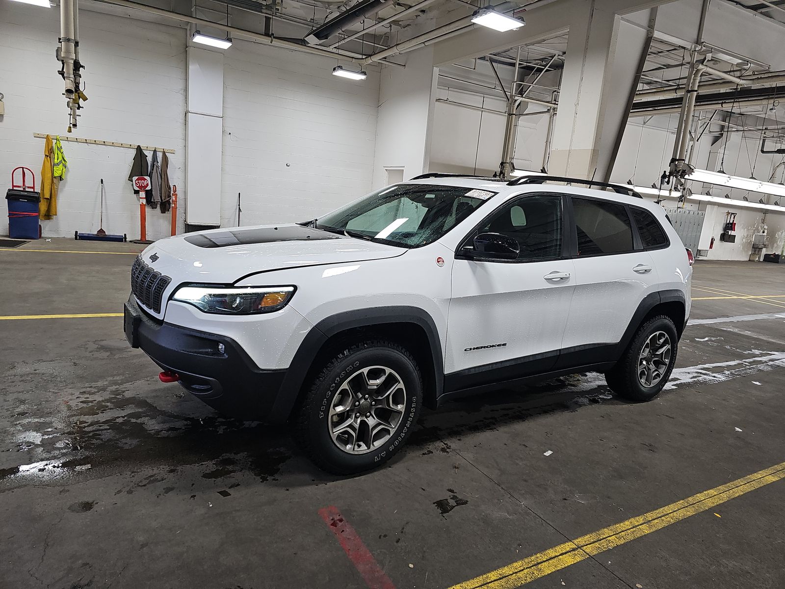 2022 Jeep Cherokee Trailhawk AWD
