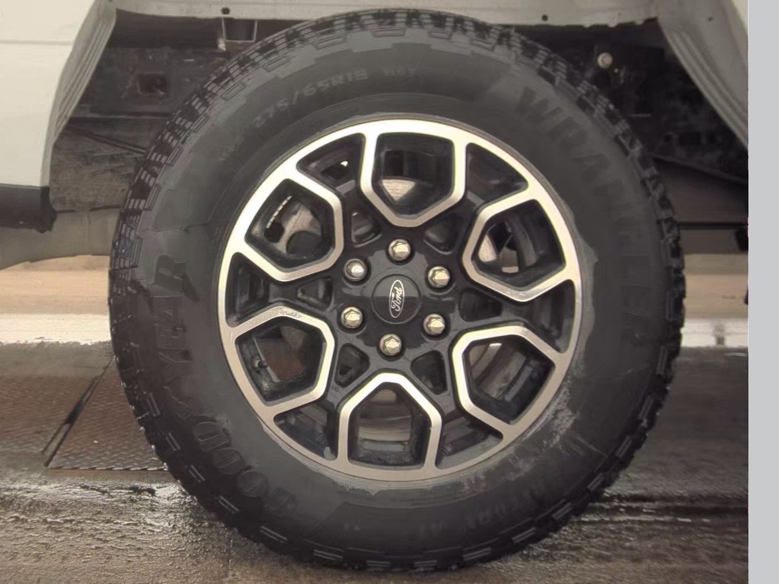 2023 Ford F-150 XLT AWD