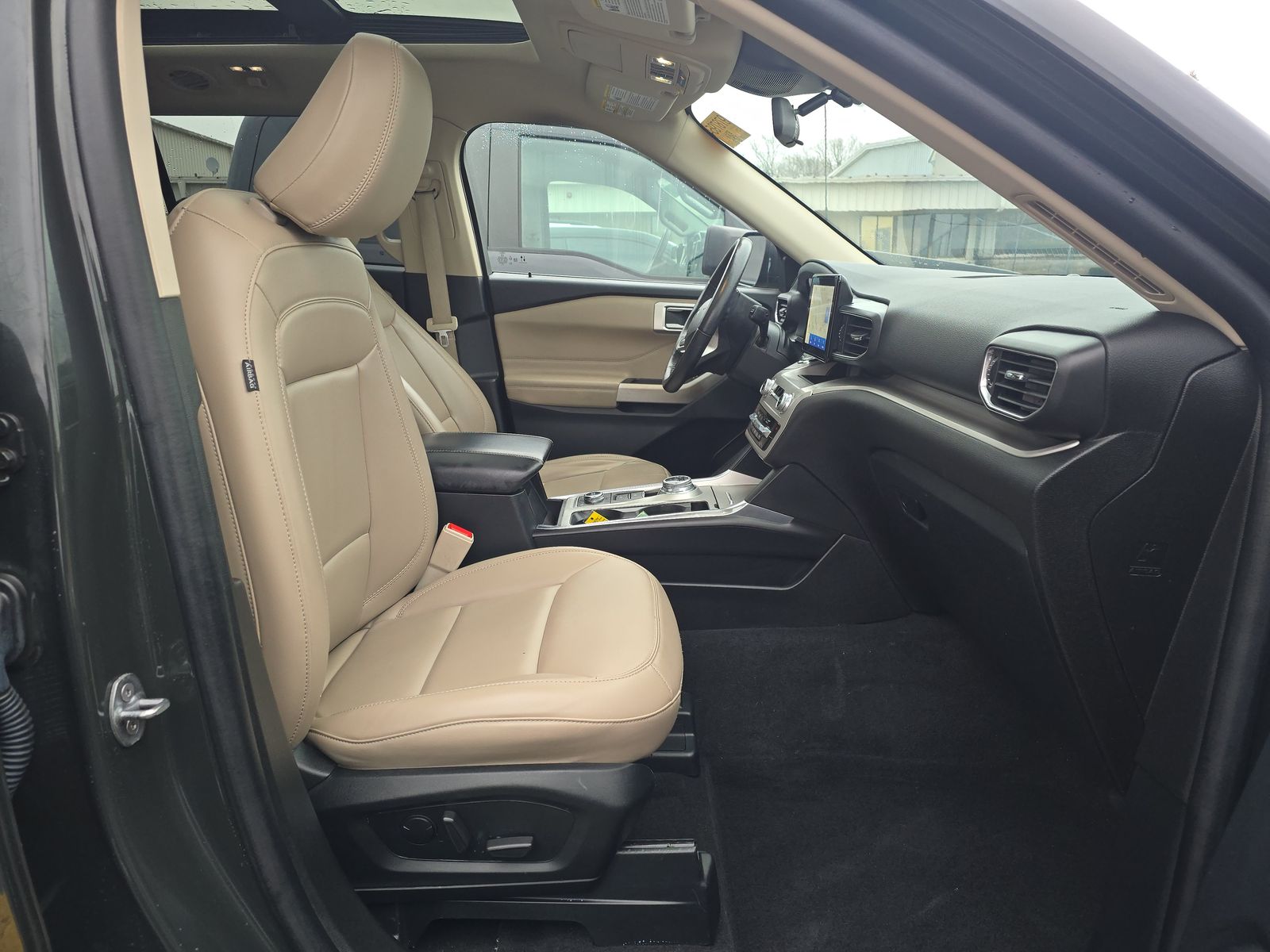 2022 Ford Explorer XLT AWD