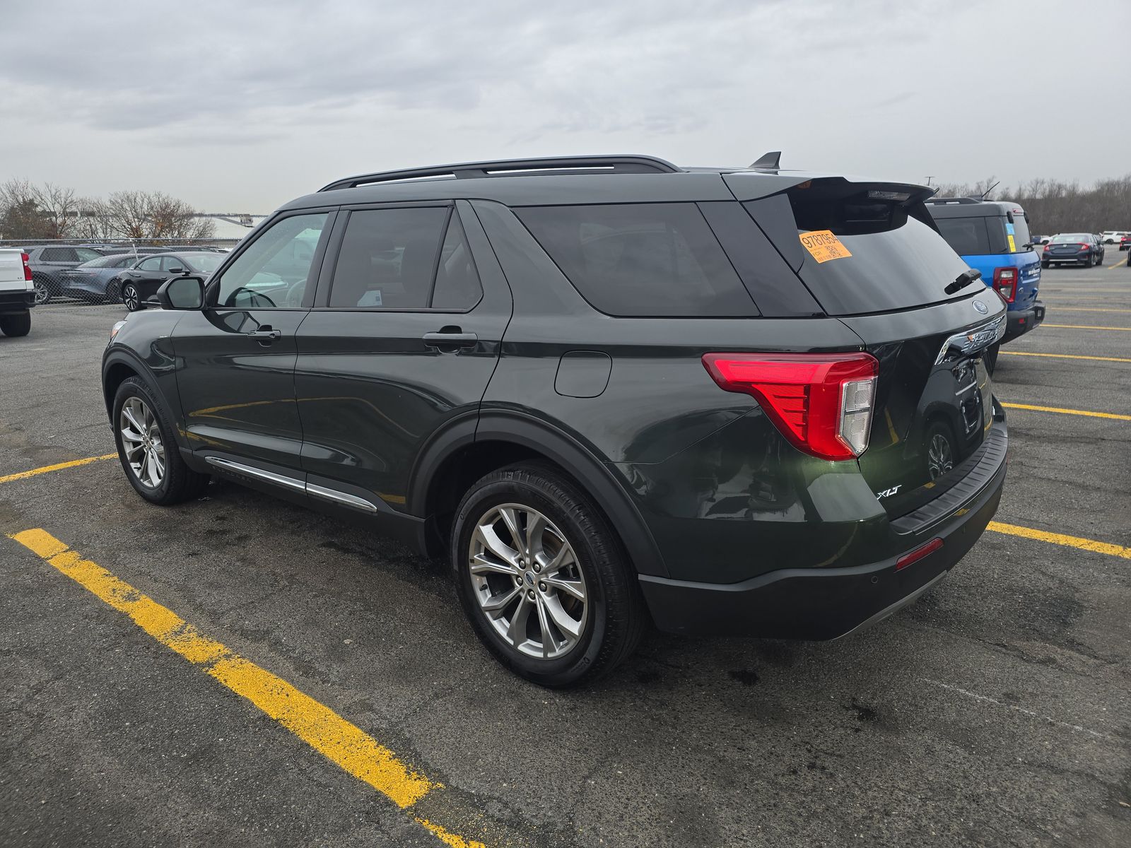 2022 Ford Explorer XLT AWD