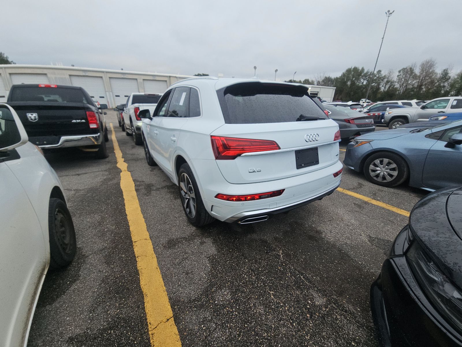 2022 Audi Q5 S line Premium Plus AWD