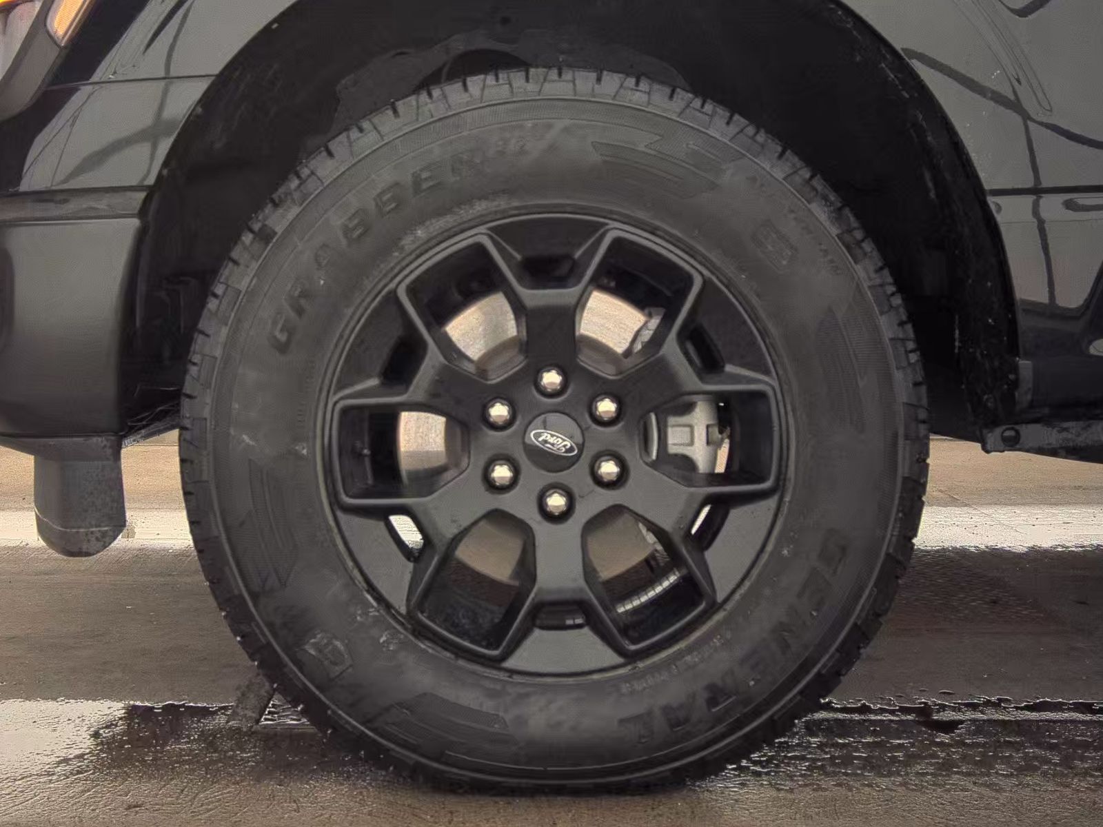 2024 Ford F-150 STX AWD