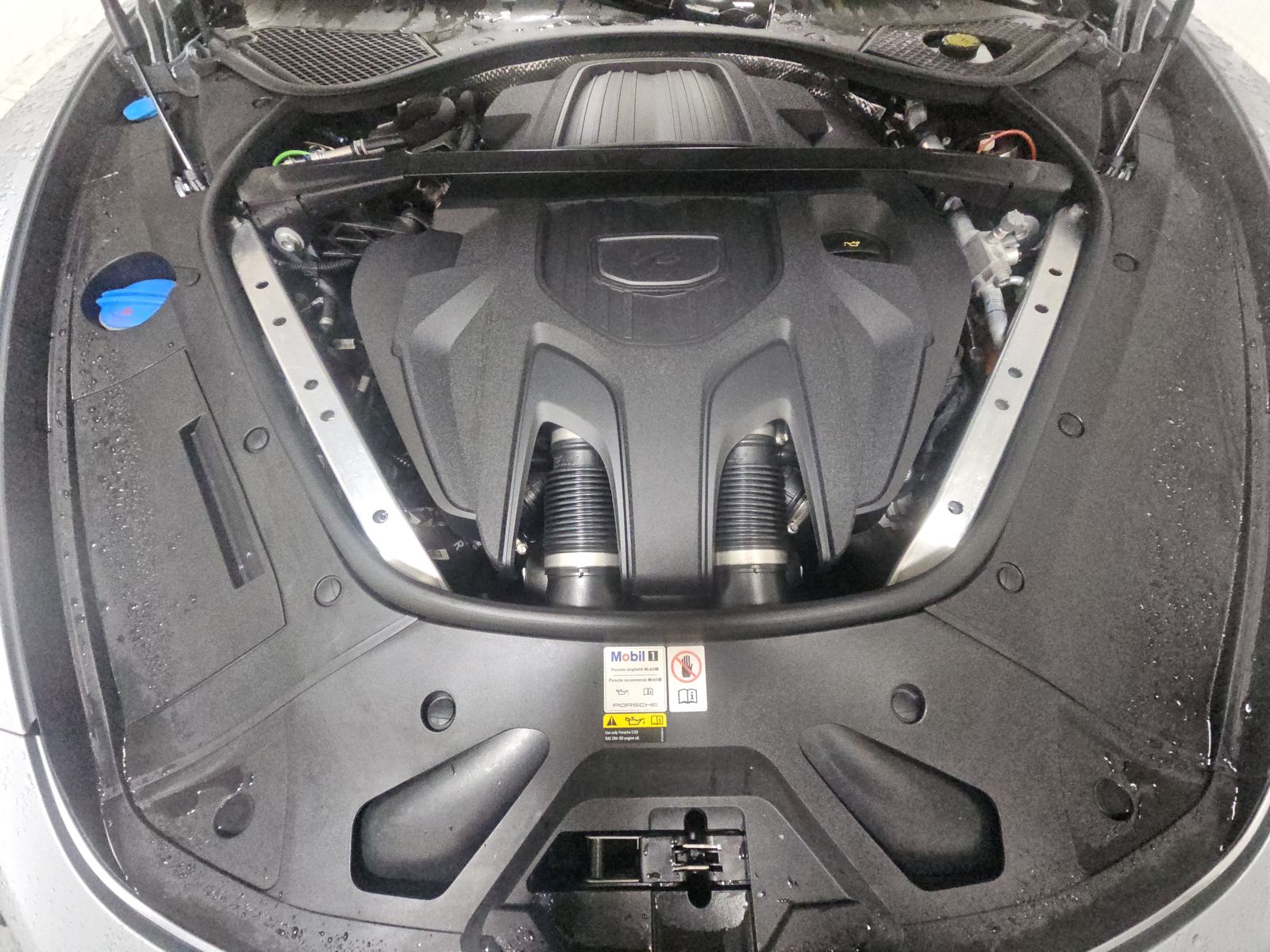 2022 Porsche Panamera E-Hybrid 4 Platinum Edition AWD