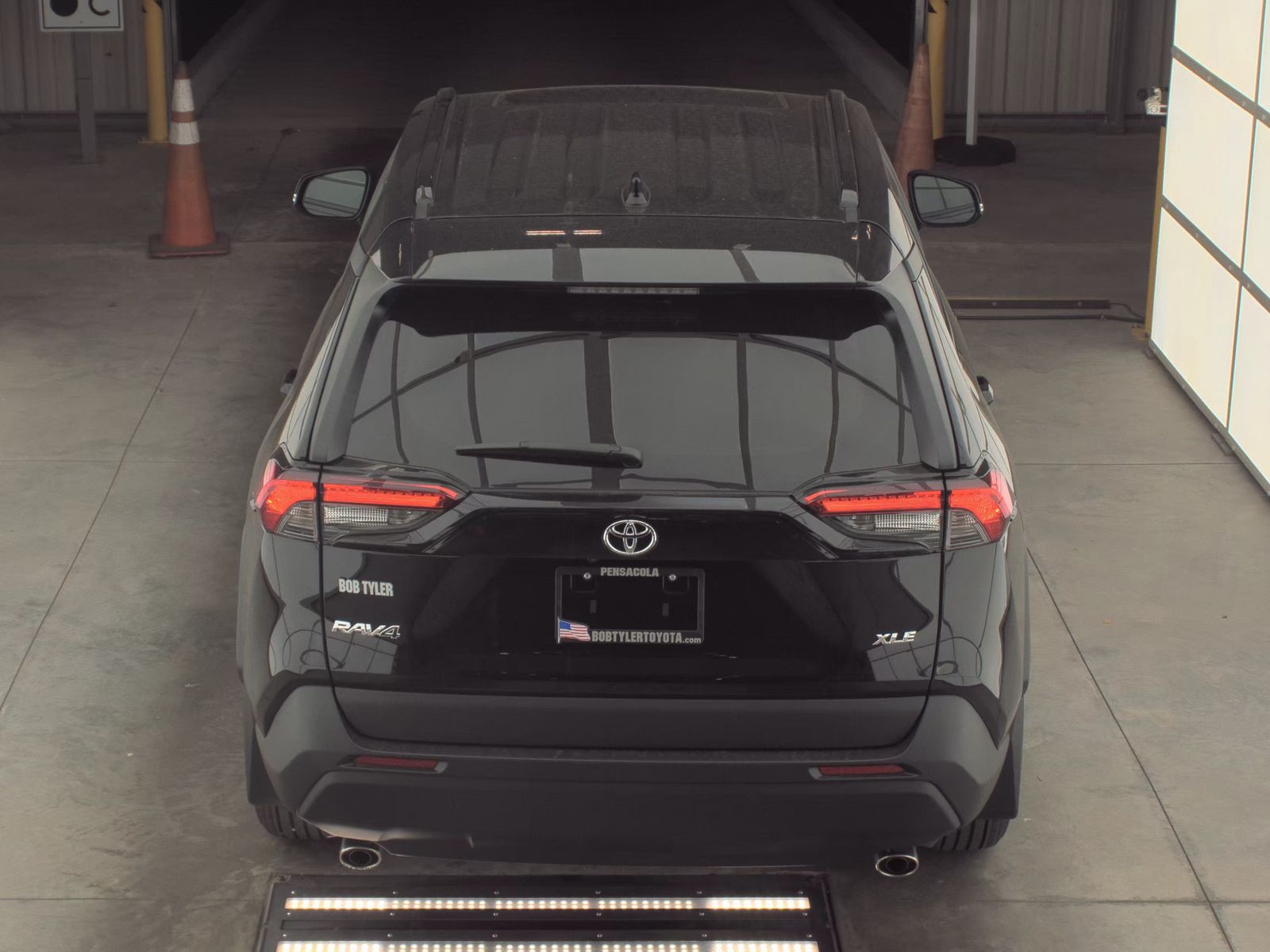 2025 Toyota RAV4 XLE FWD