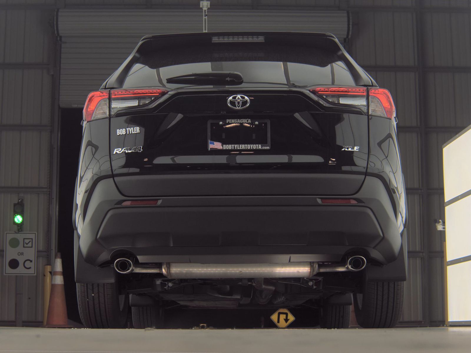 2025 Toyota RAV4 XLE FWD