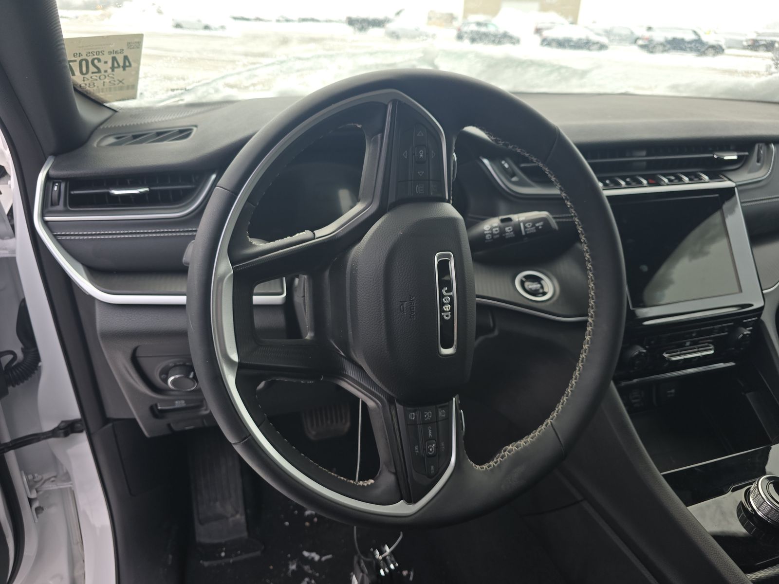 2024 Jeep Grand Cherokee Altitude RWD