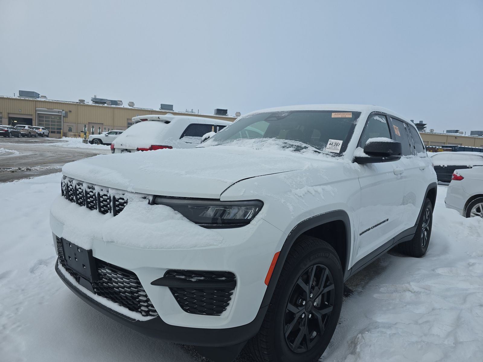 2024 Jeep Grand Cherokee Altitude RWD