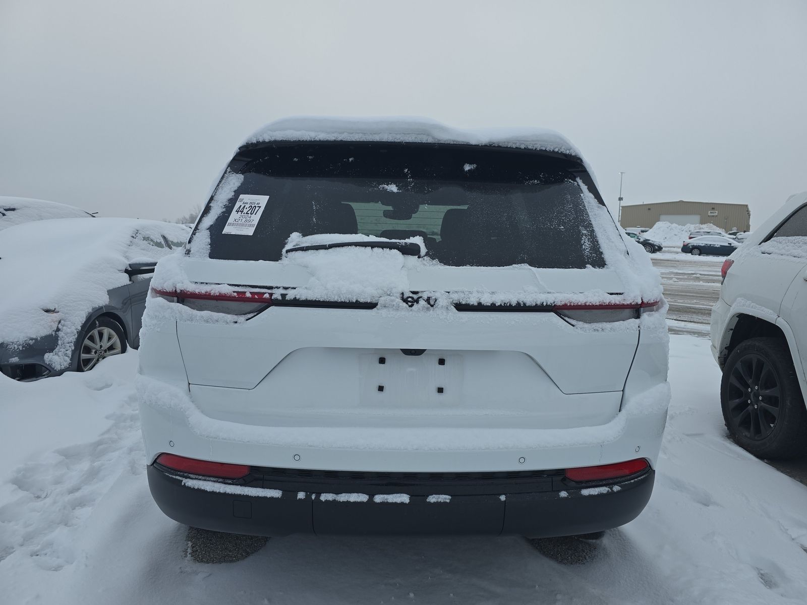 2024 Jeep Grand Cherokee Altitude RWD