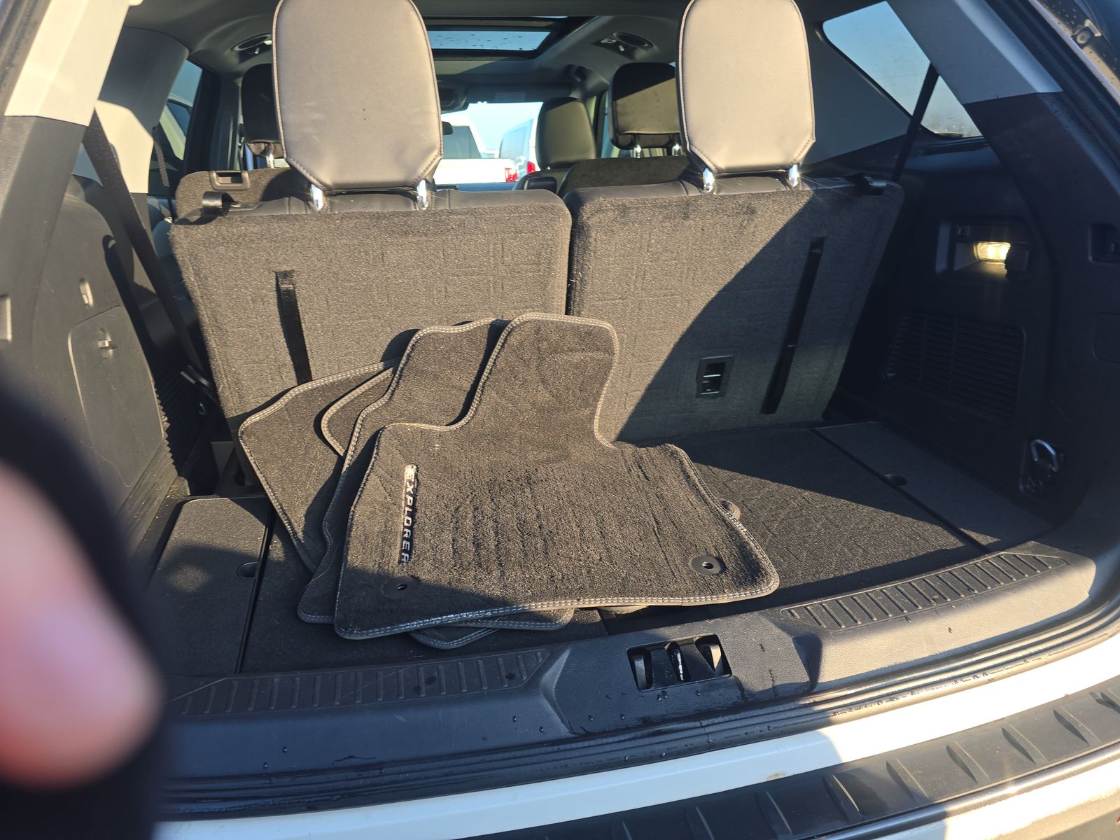 2023 Ford Explorer XLT AWD