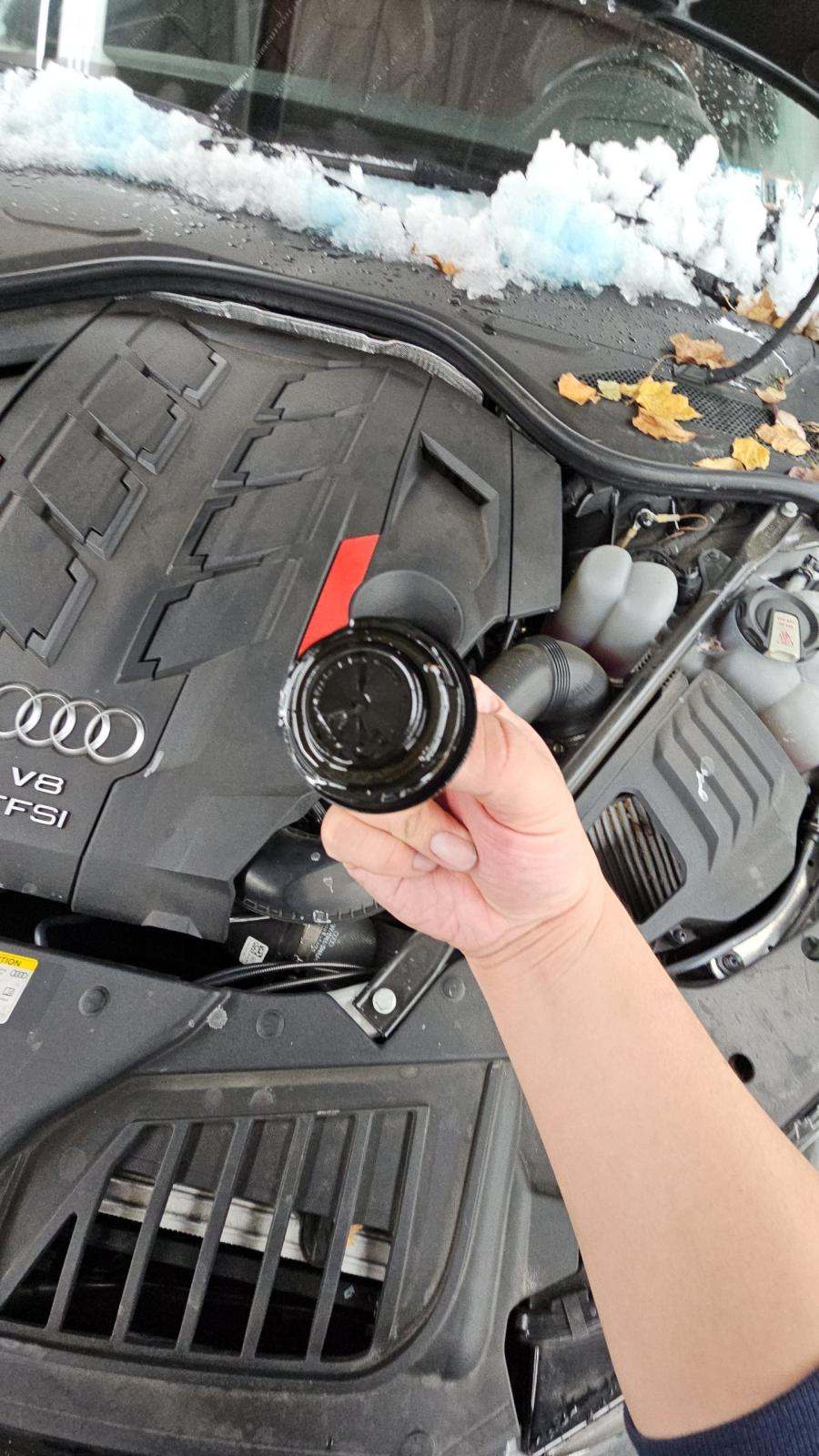 2022 Audi S8 Base AWD