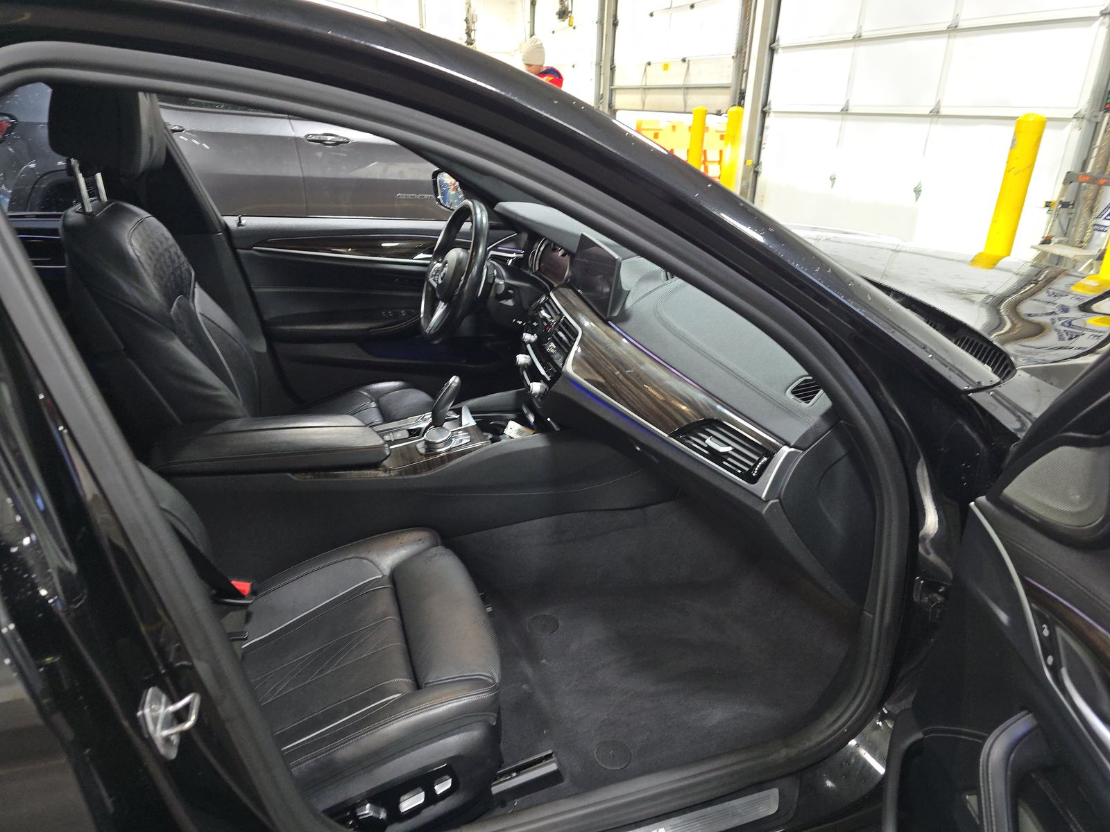 2017 BMW 5 Series 540i xDrive AWD