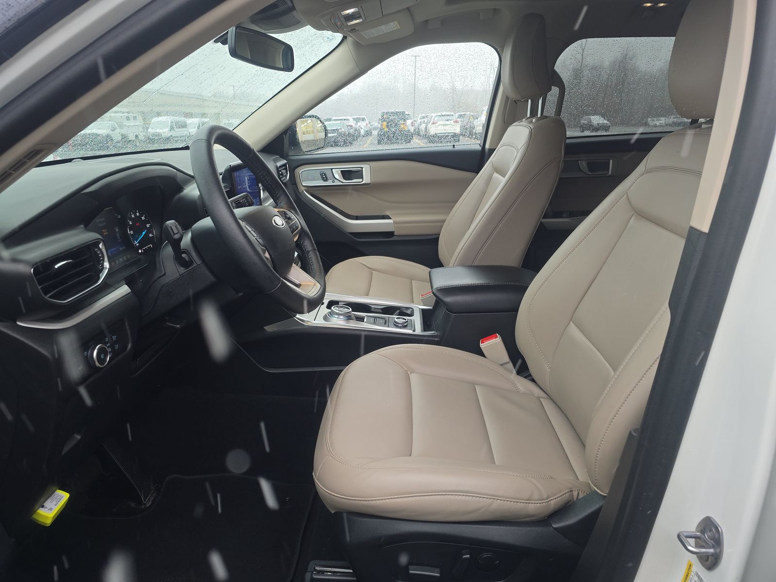 2023 Ford Explorer XLT AWD