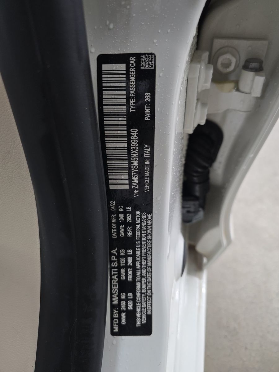 2022 Maserati Ghibli Modena FWD