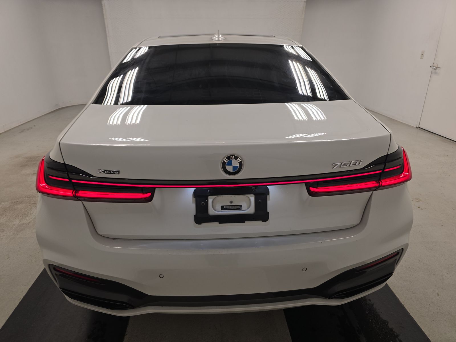 2022 BMW 7 Series 750i xDrive AWD