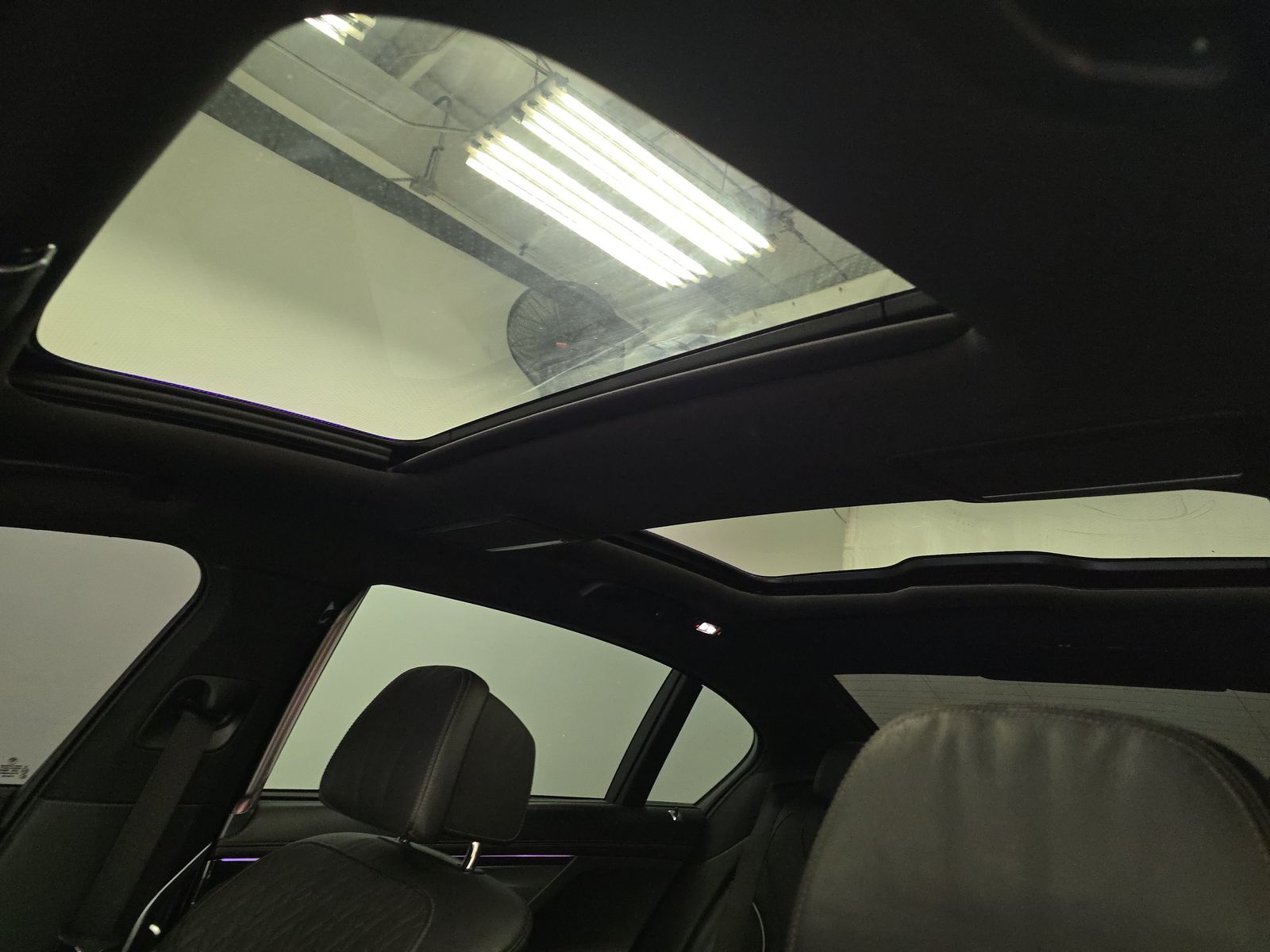 2022 BMW 7 Series 750i xDrive AWD