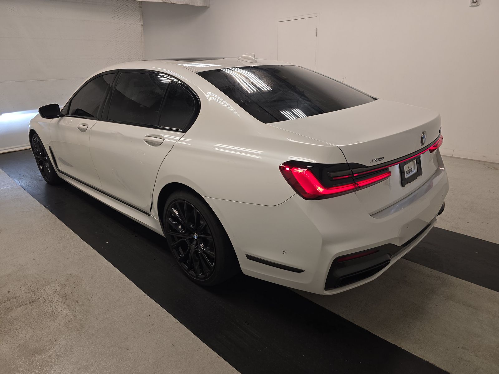 2022 BMW 7 Series 750i xDrive AWD