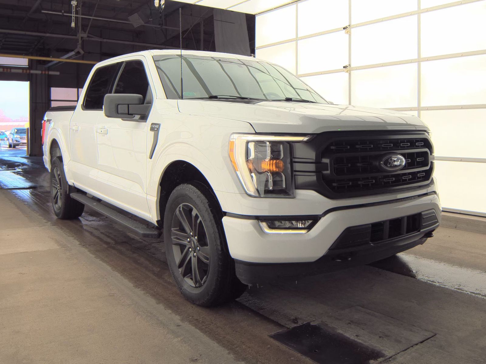 2022 Ford F-150 XLT AWD