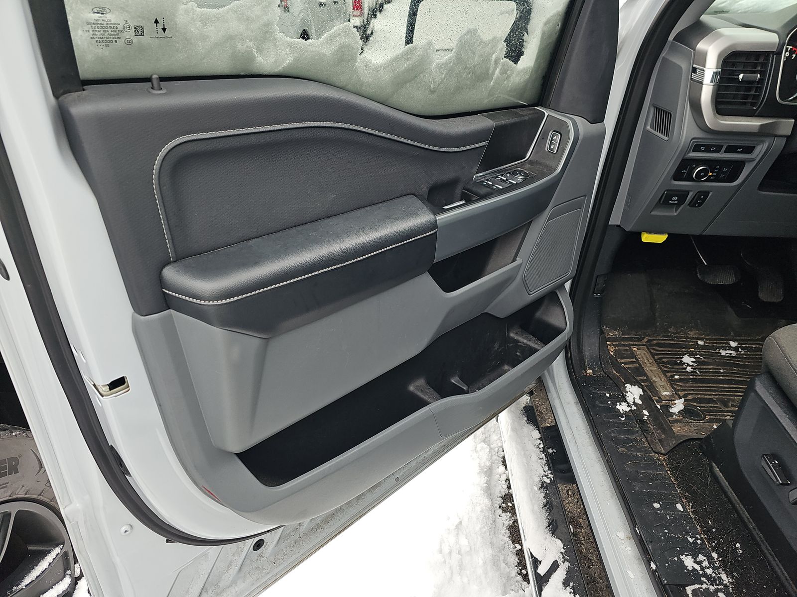 2022 Ford F-150 XLT AWD