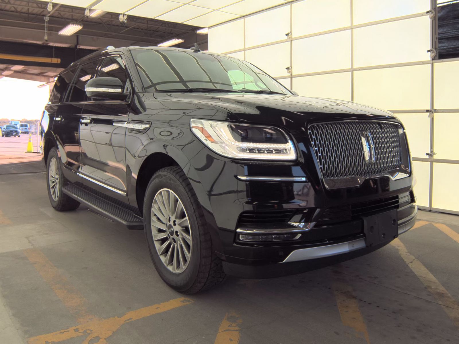 2019 Lincoln Navigator Premiere AWD