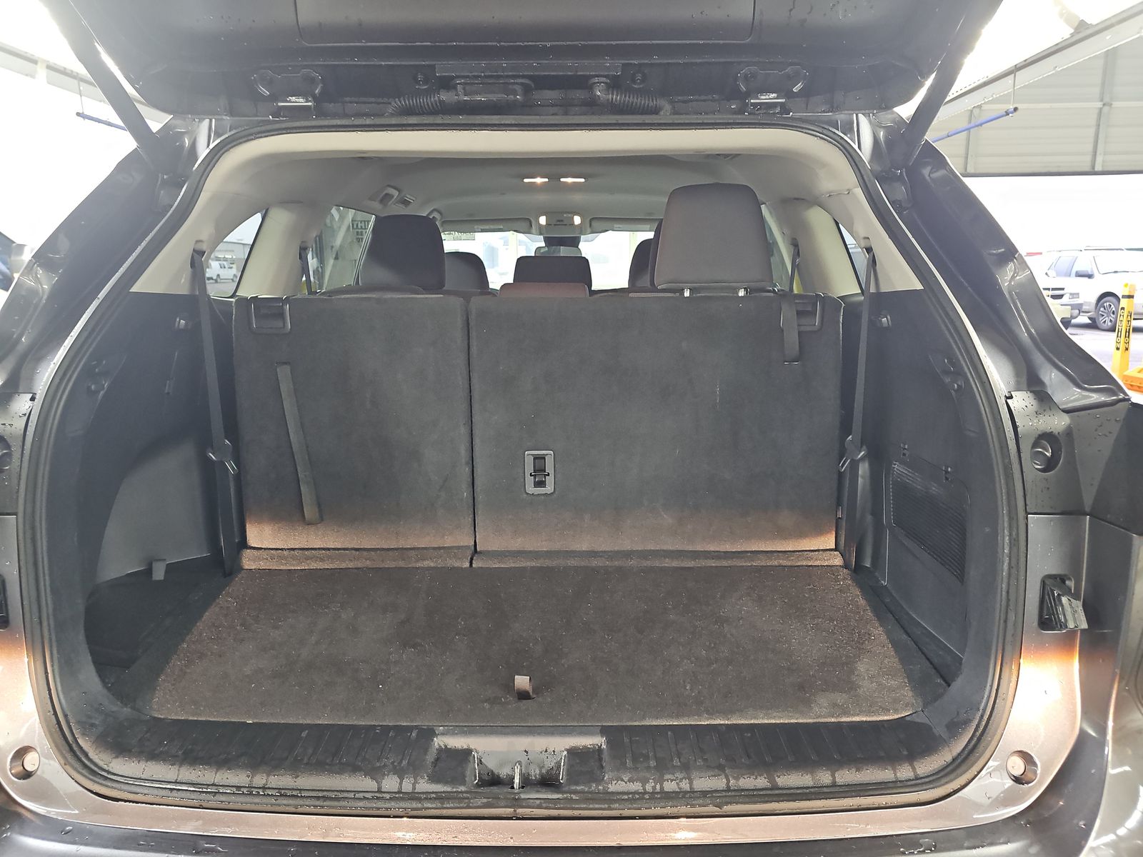 2024 Toyota Highlander LE AWD