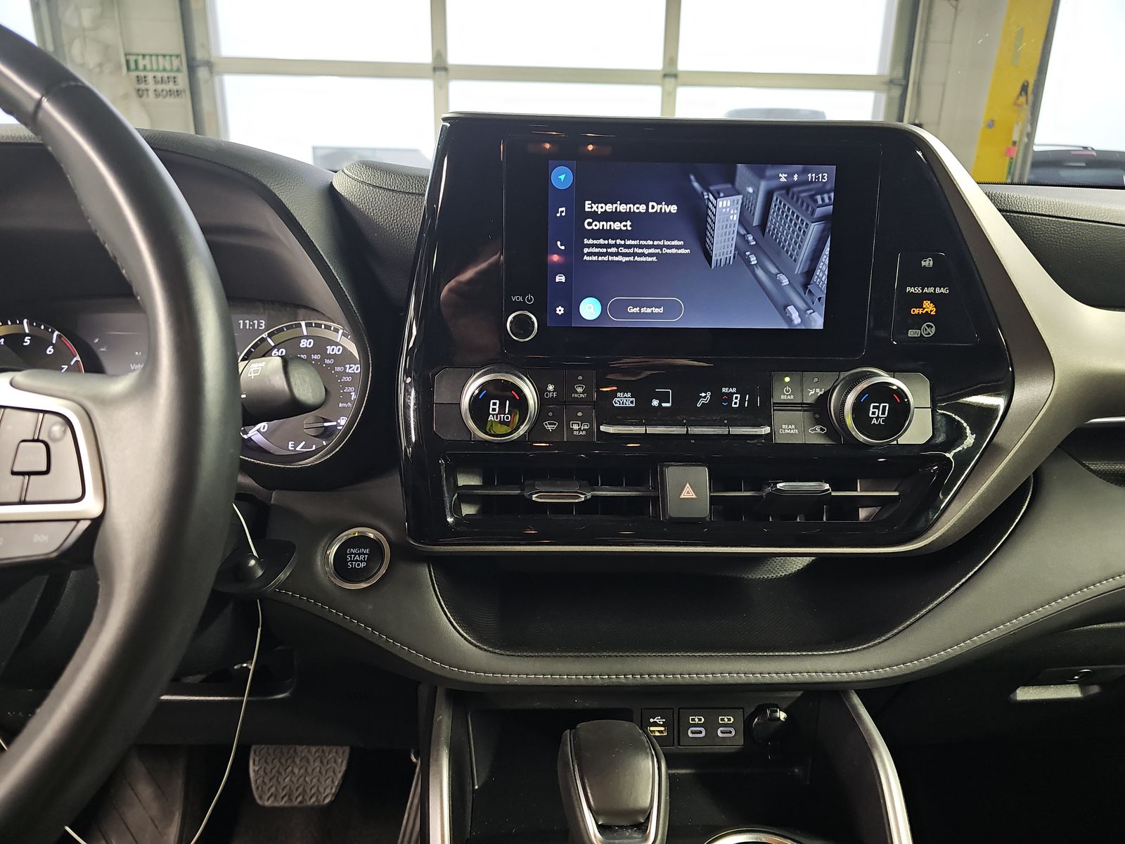 2024 Toyota Highlander LE AWD