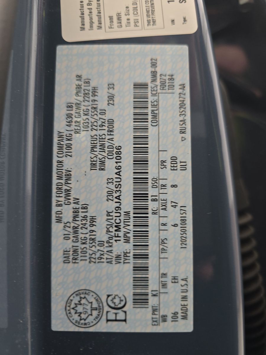 2025 Ford Escape Platinum AWD