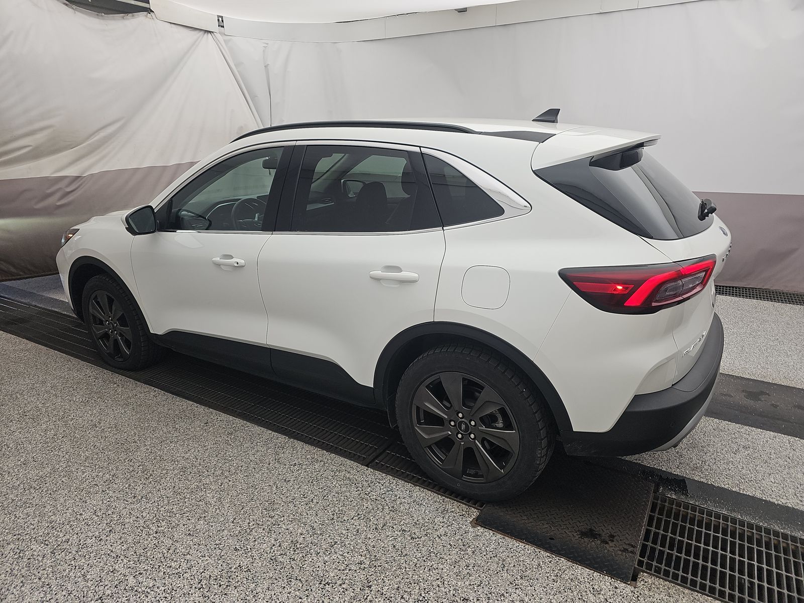 2024 Ford Escape Platinum AWD