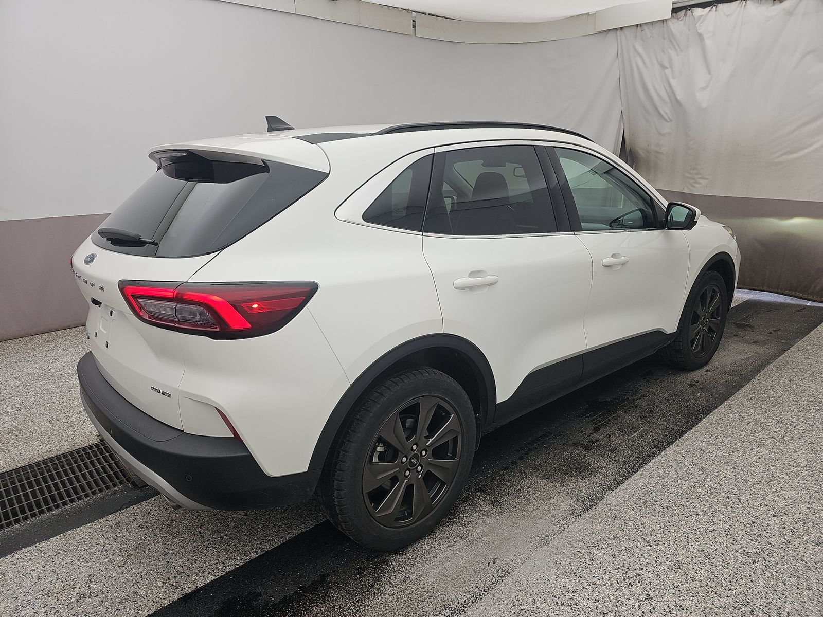 2024 Ford Escape Platinum AWD