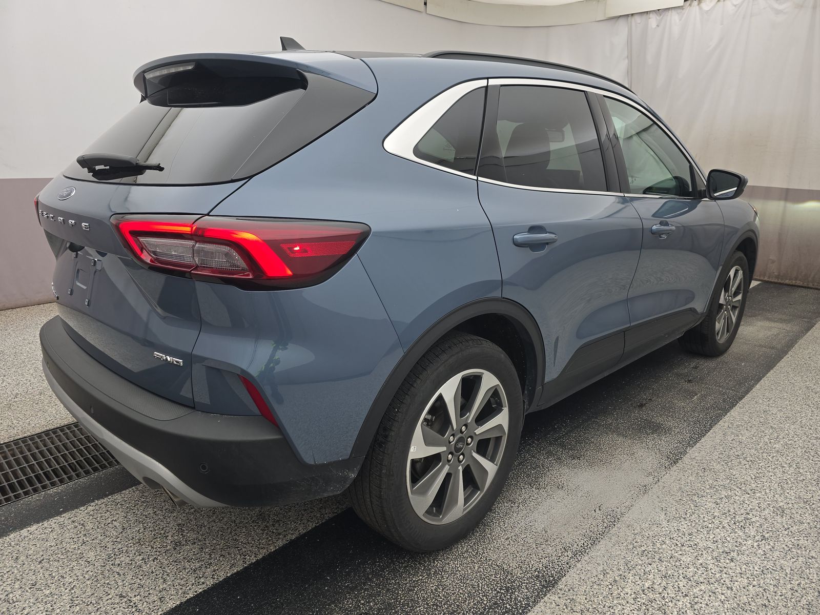 2025 Ford Escape Platinum AWD