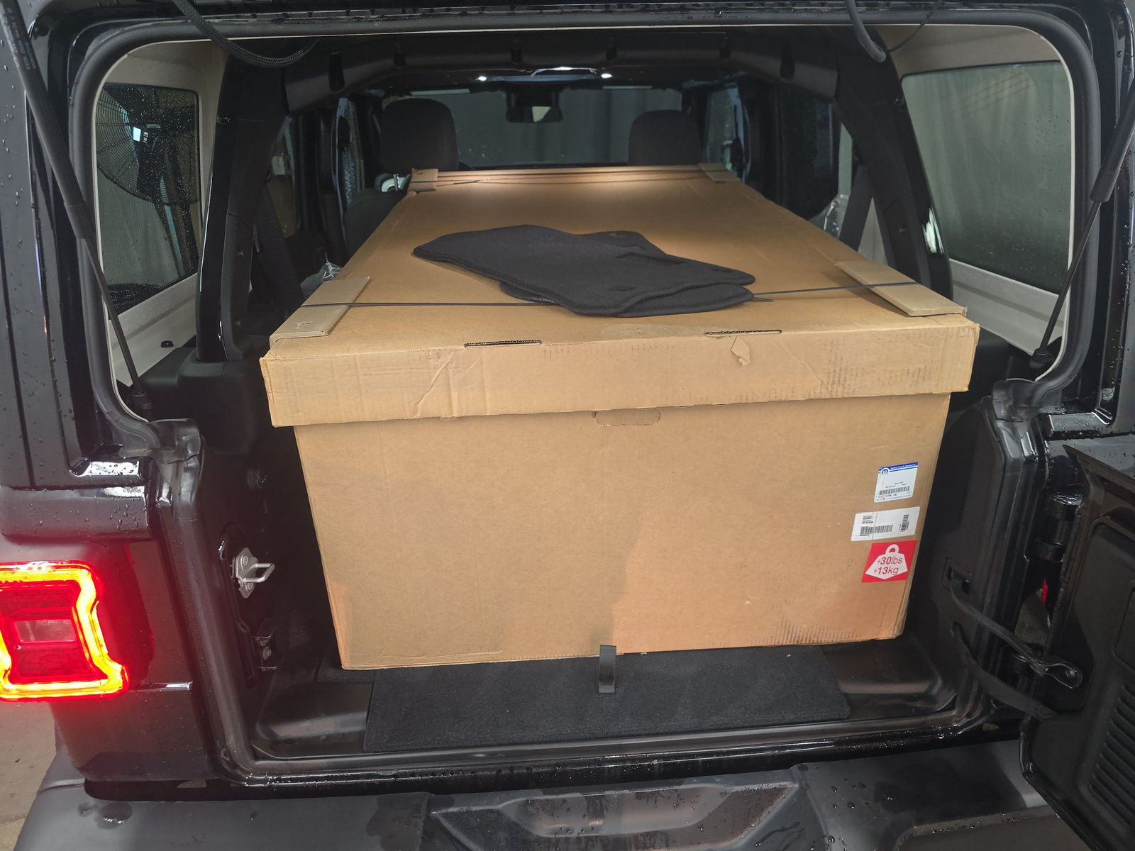 2024 Jeep Wrangler Sahara AWD