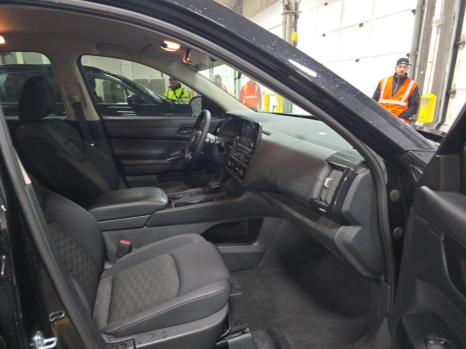 2024 Nissan Pathfinder S AWD