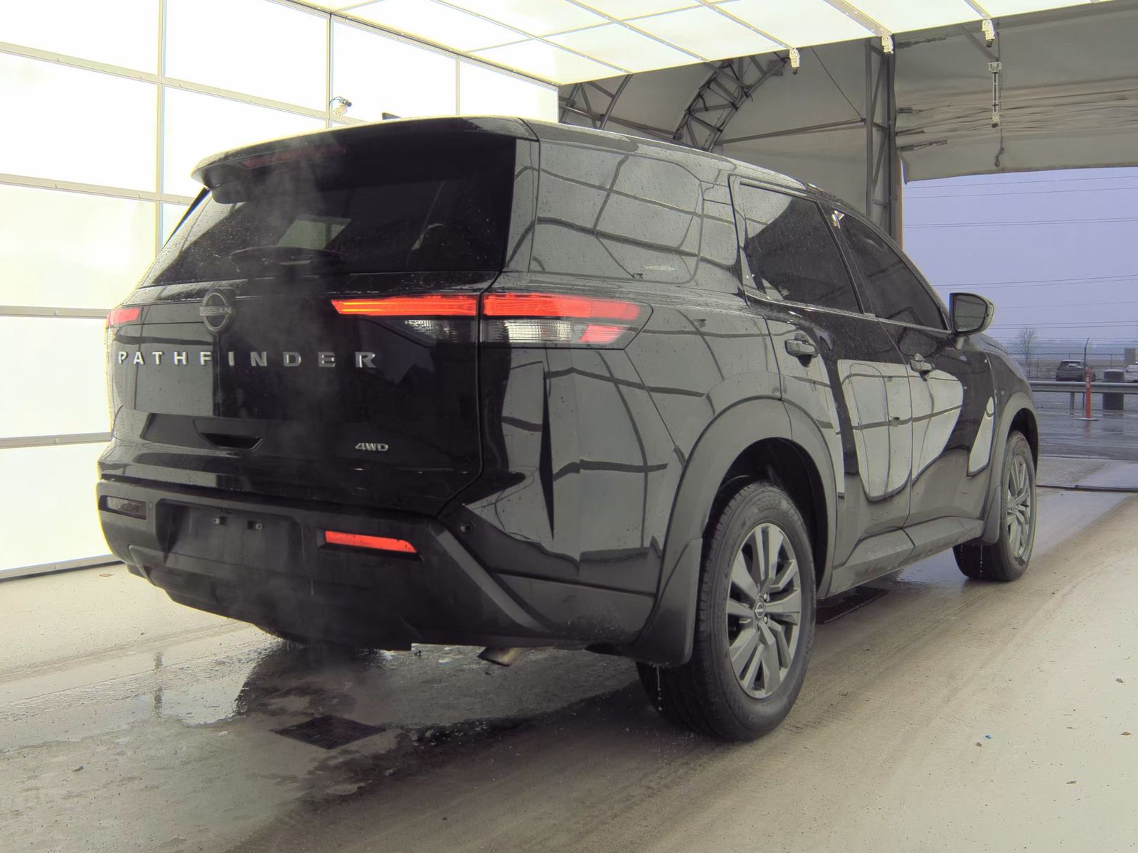 2024 Nissan Pathfinder S AWD