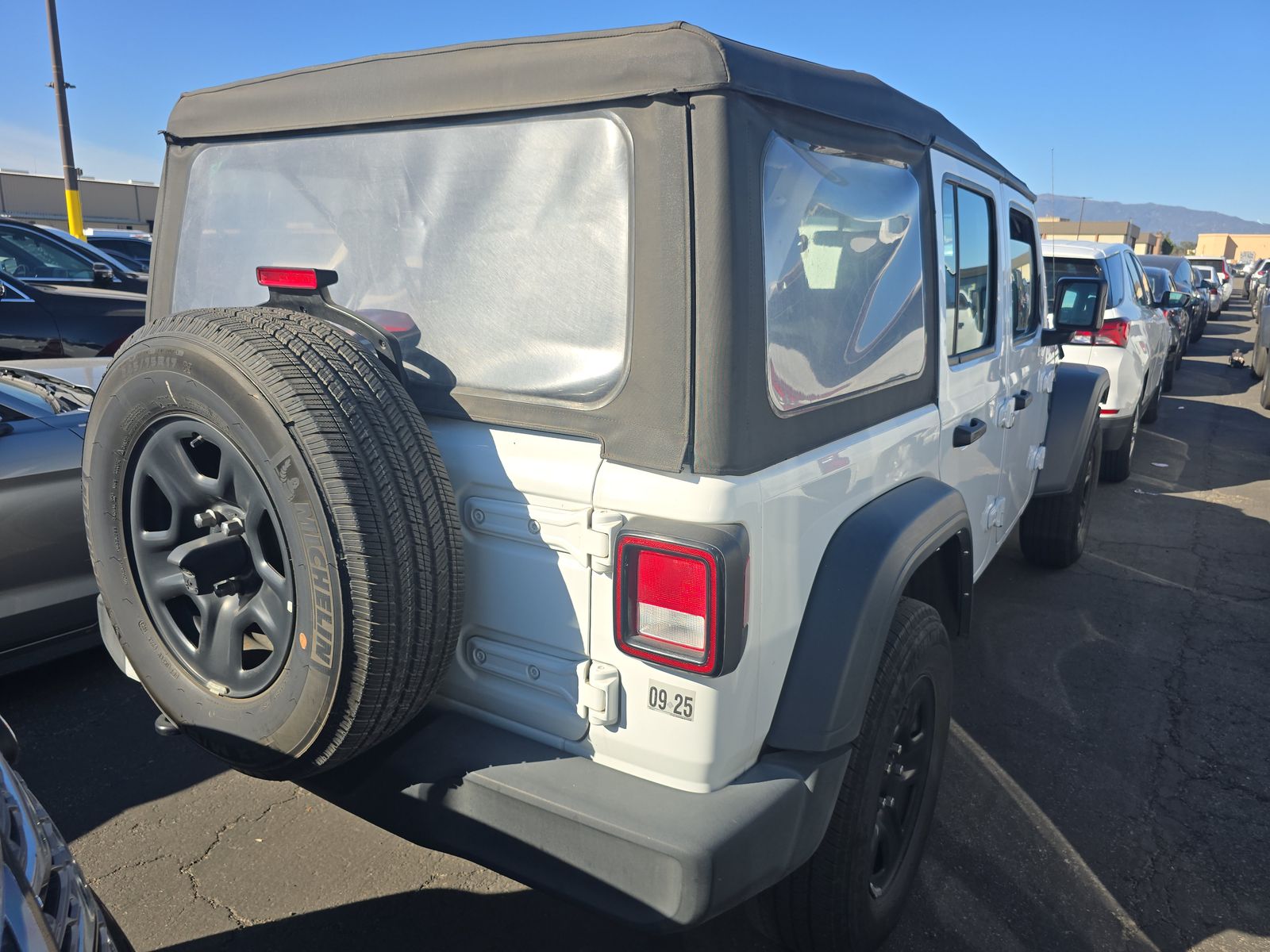 2023 Jeep Wrangler Sport AWD