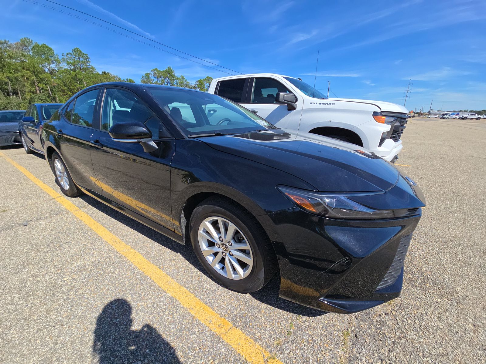 2025 Toyota Camry LE FWD