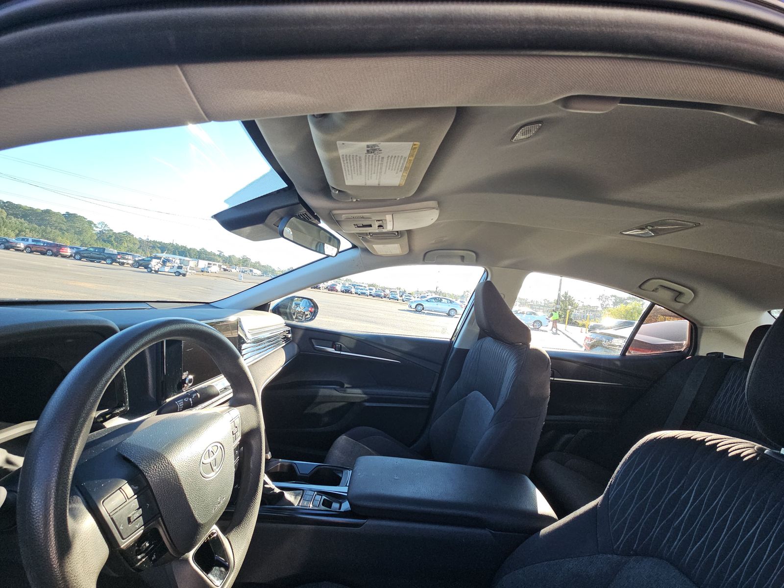 2025 Toyota Camry LE FWD