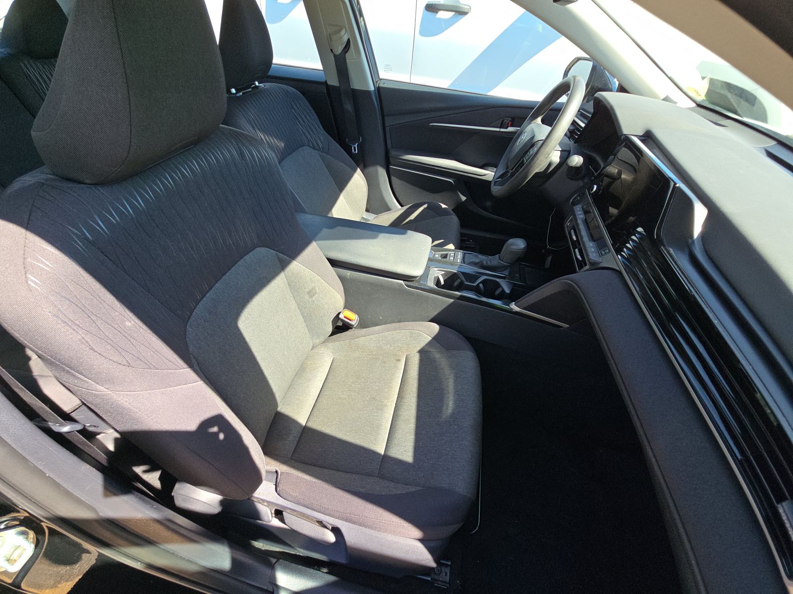 2025 Toyota Camry LE FWD